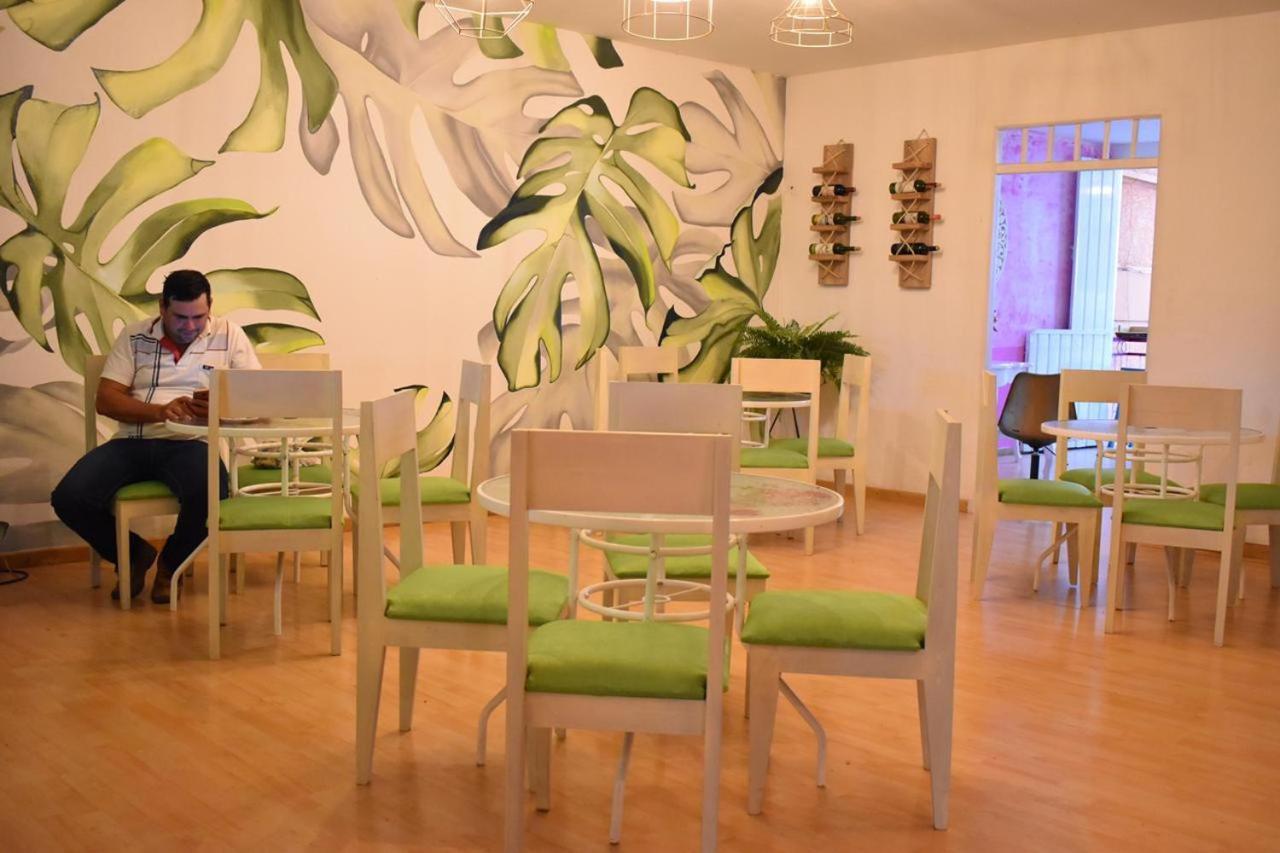 فندق Caicedoniaفي  Arbol Cafe المظهر الخارجي الصورة
